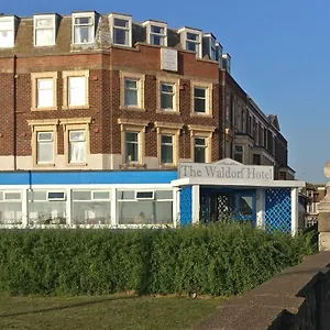 3* Hotel The Waldorf - Near Pleasure & Sandcastle